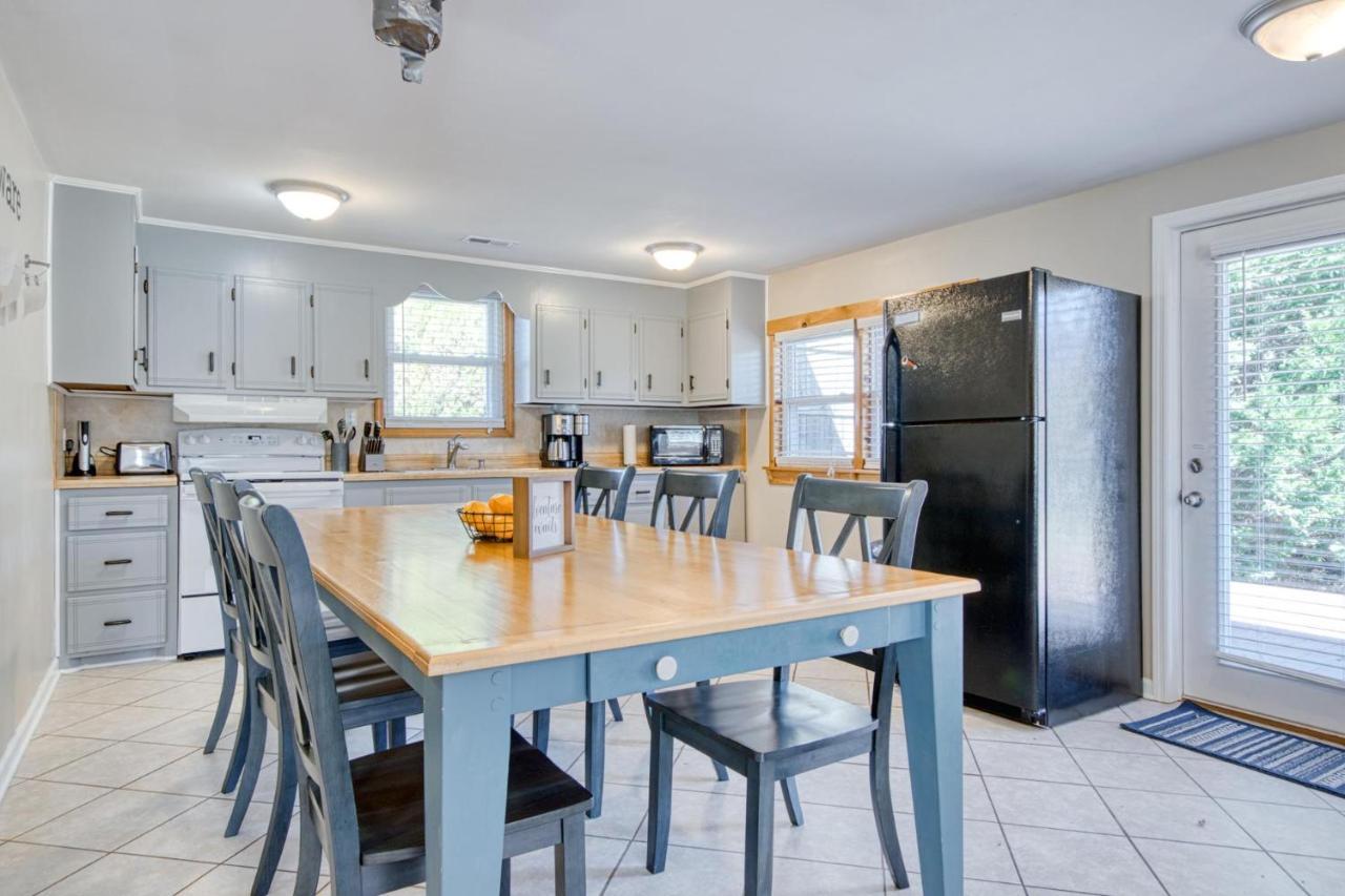 House On The New River, 3Br, 20 Minutes From Vt Radford Exterior photo