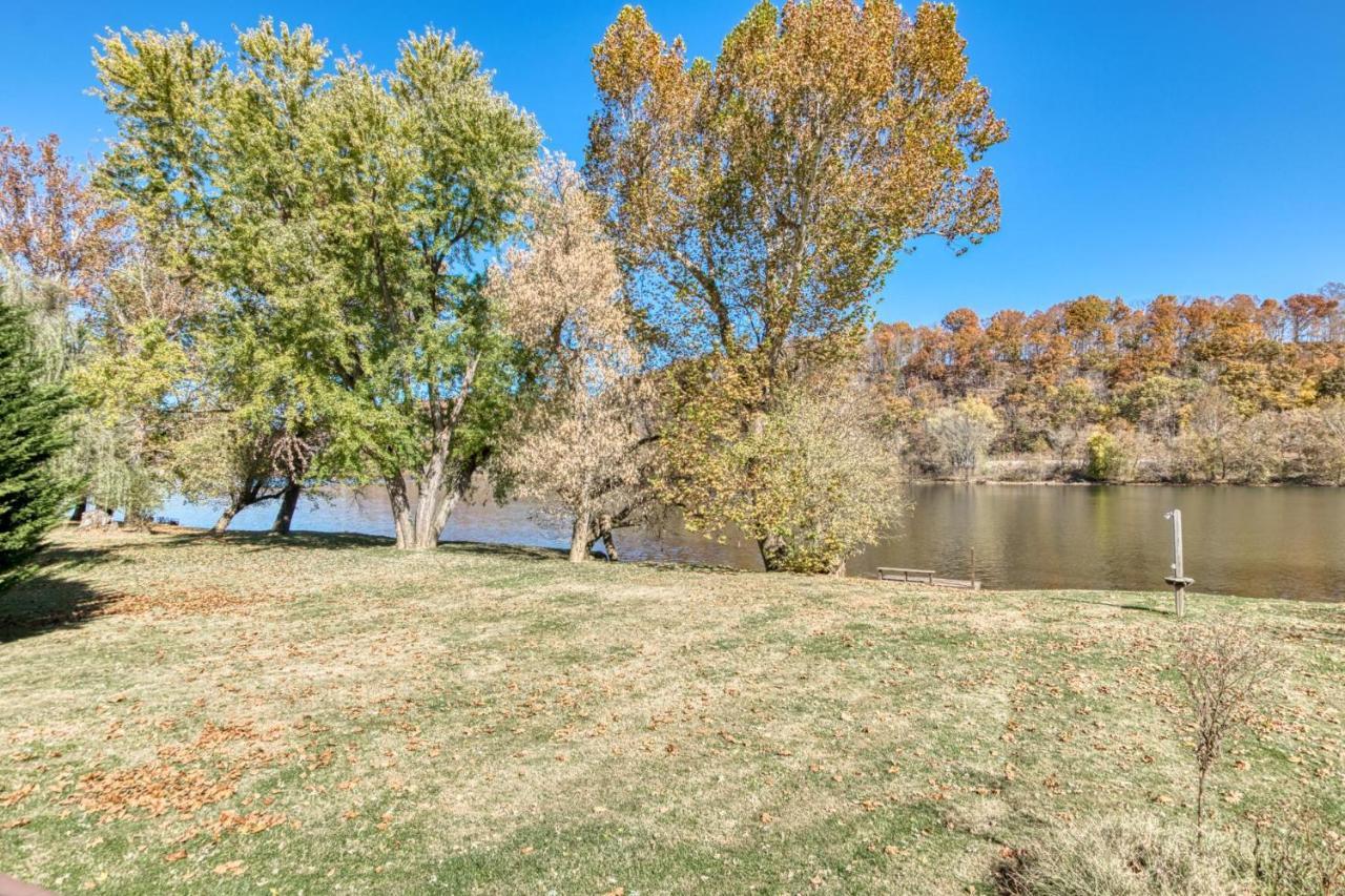 House On The New River, 3Br, 20 Minutes From Vt Radford Exterior photo